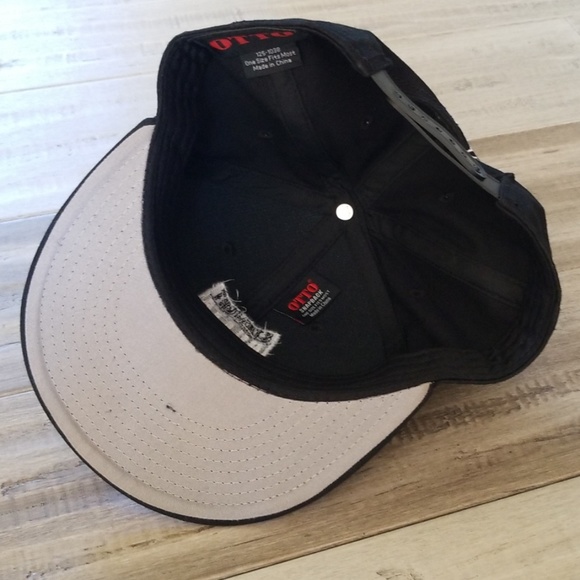 NEW w/ Tag Straight Out Of Compton Snap Back - Picture 5 of 5